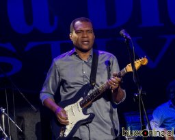 Robert Cray Band (16)